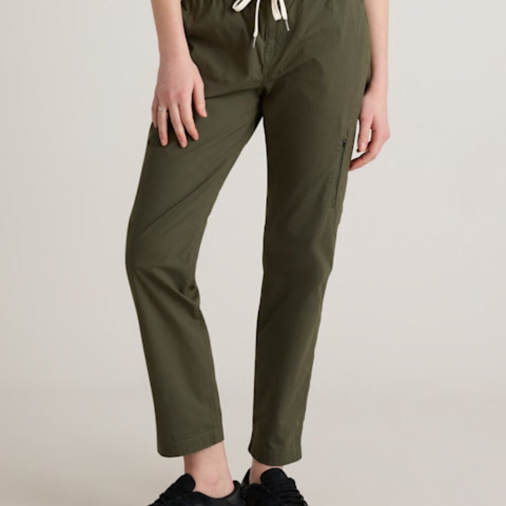 Quince Women's Organic Stretch Ripstop Straight Pants